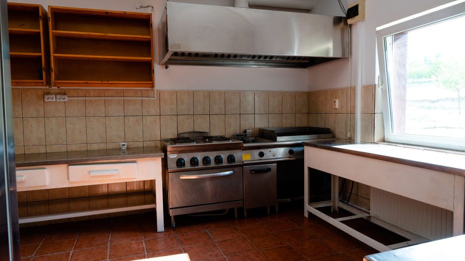 "Hanul Lupilor" | Pensiune de vânzare | Râșnov - Poză 15