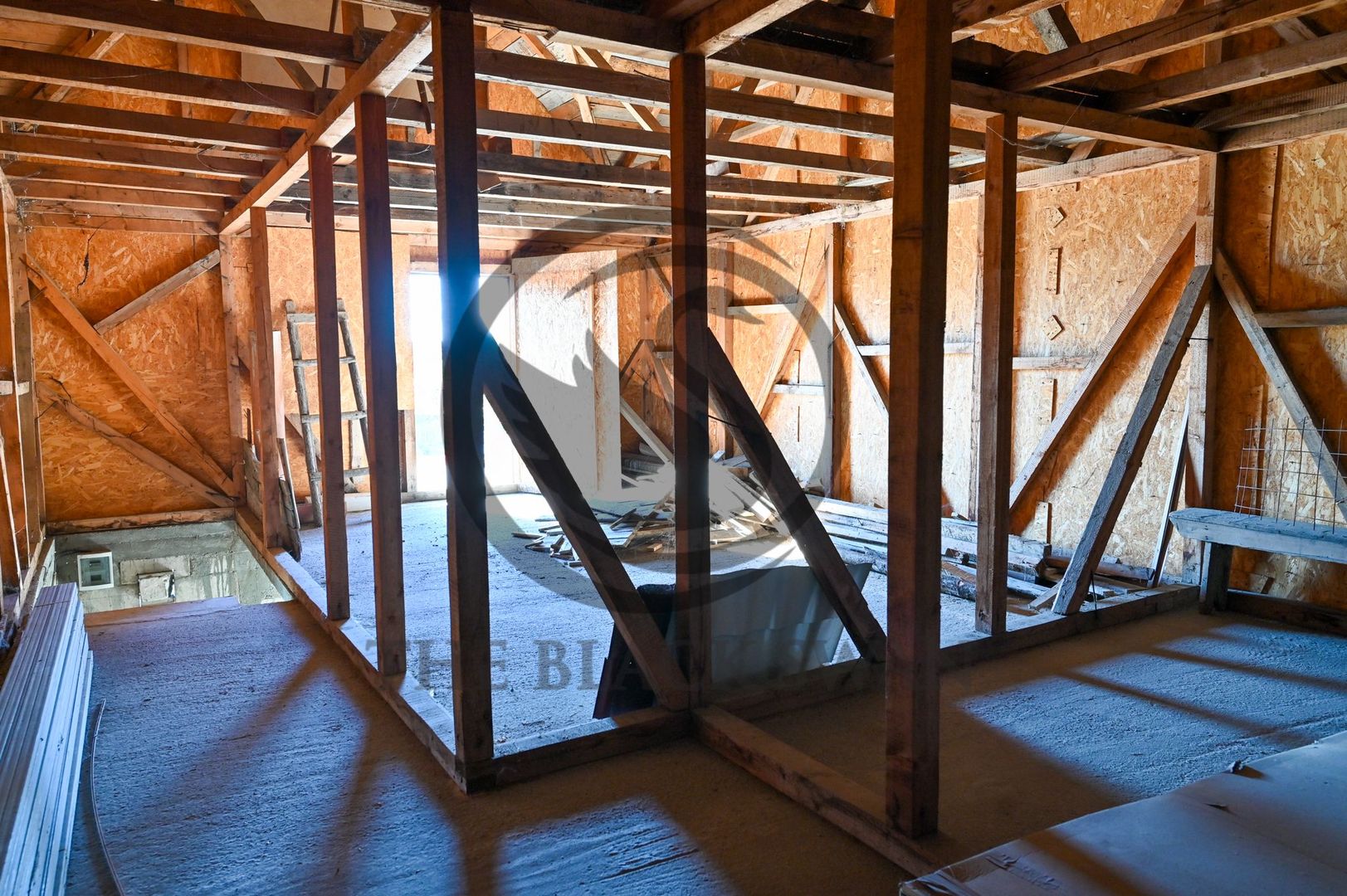 Casa la gri de vanzare | Zona Centrala - Bucov | Comision 0% - Poză 7