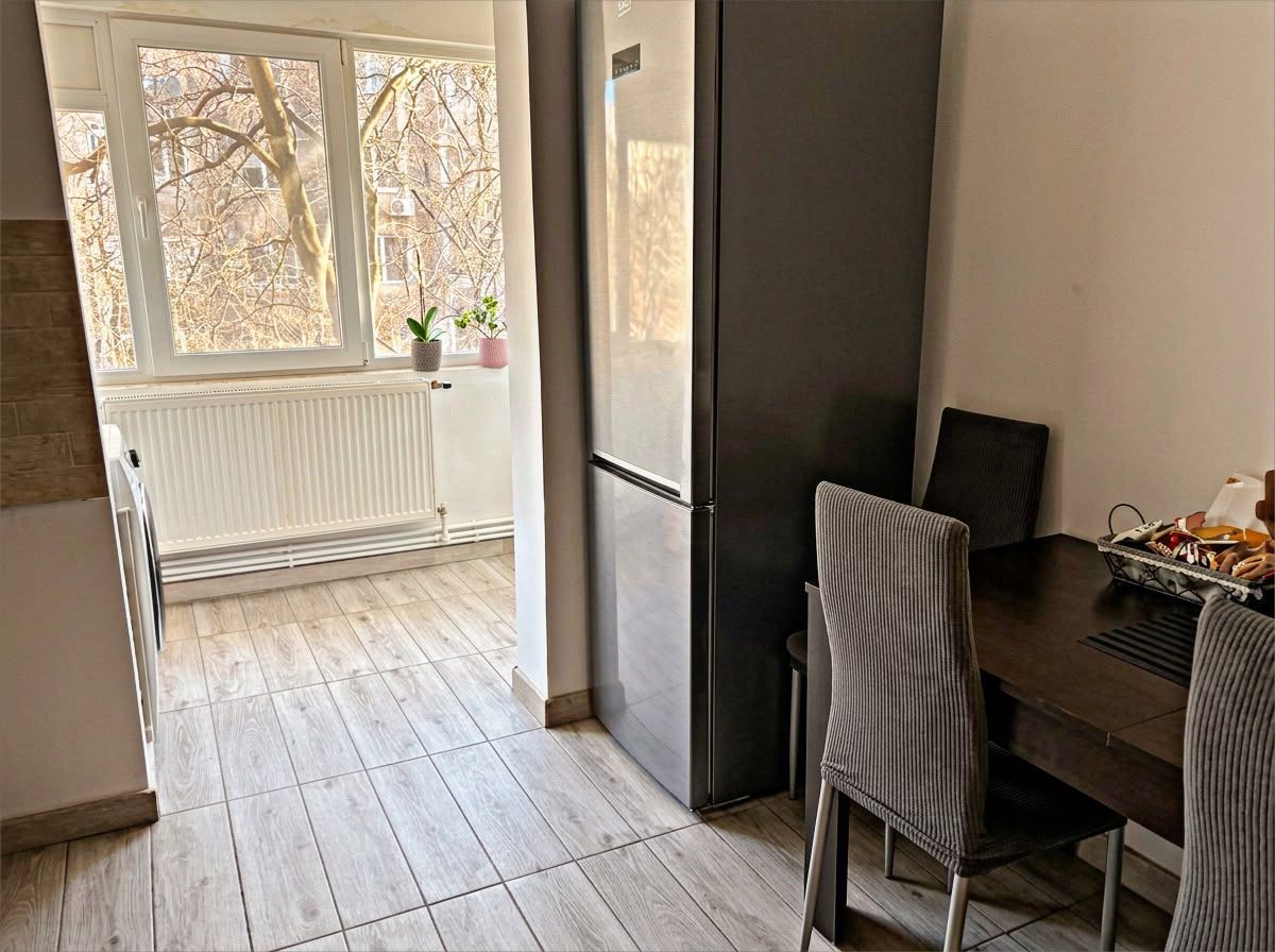 Apartament 3 camere, zona Crangasi / loc de parcare + centrala proprie - Poză 5