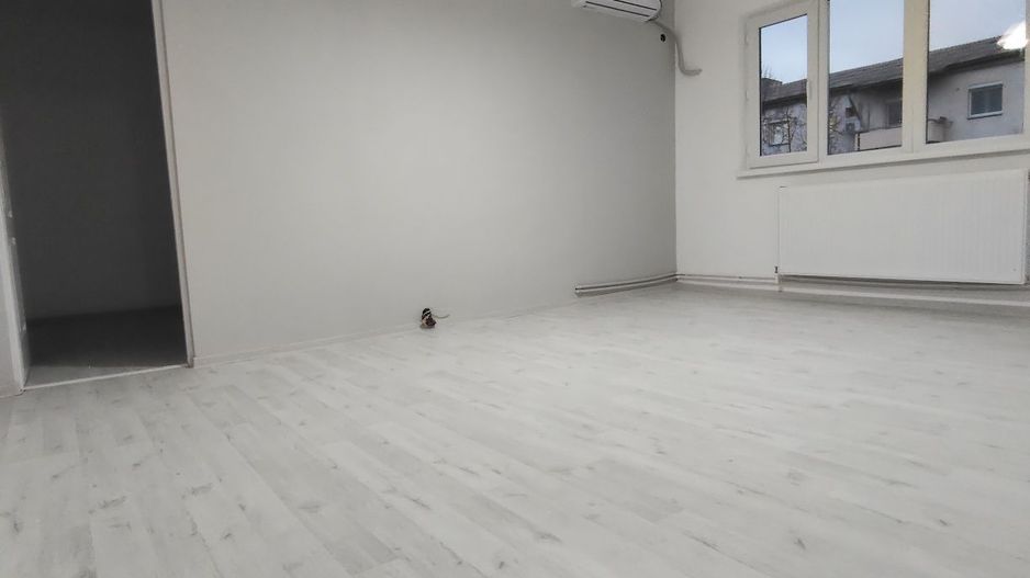 BRASADAS vinde ap 2 cam FINISAT Micro 15 etaj 3/4. - Poză 3