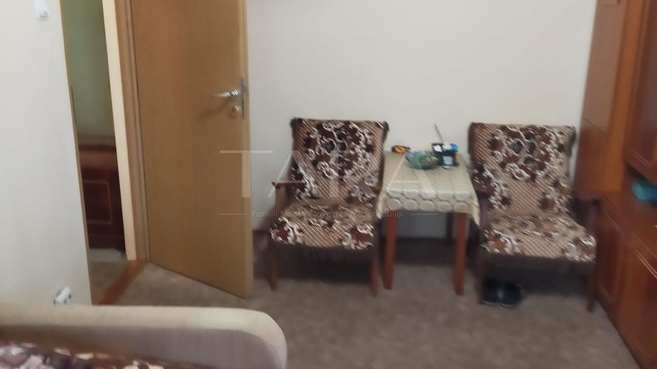 Apartament cu 3 camere decomandate, 2 băi și 2 beciuri, Mănăștur . - Poză 2