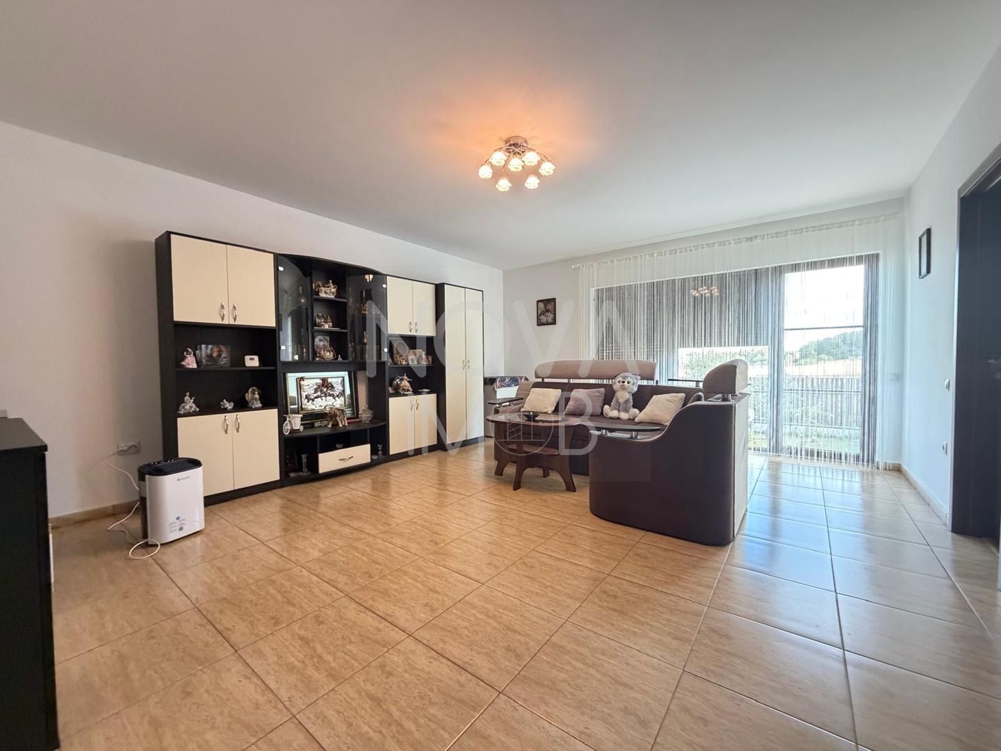 Casa tip duplex - mobilata si utilata - Poză 5