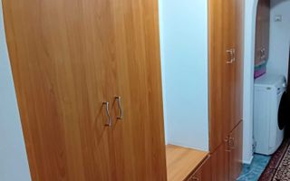 De vanzare apartament cu 3 camere la et 2 din 4, in Mircea cel batran, Iasi. - Poză 7