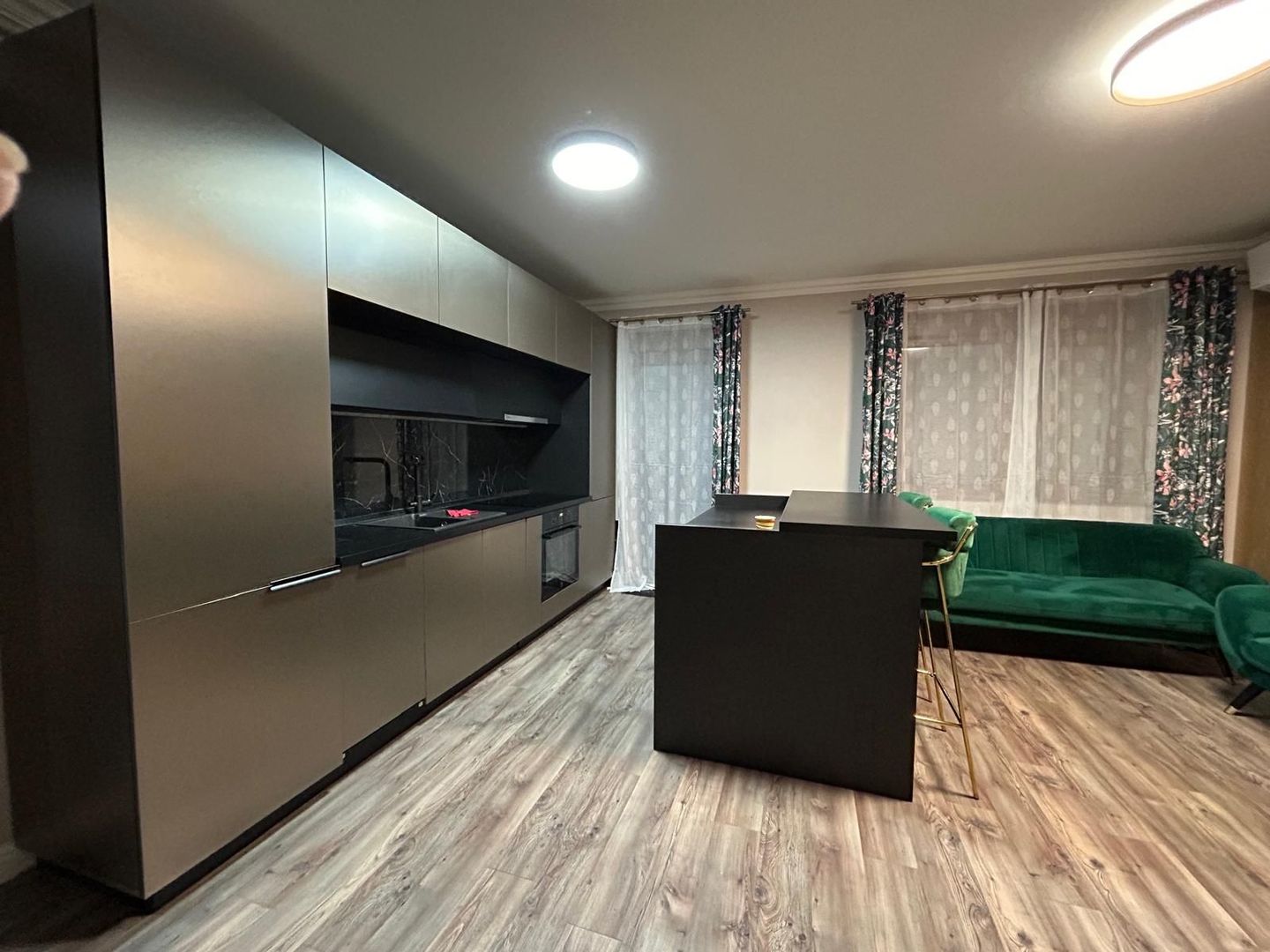 Apartament modern I 2 Locuri parcare I Dumbravița - Poză 3