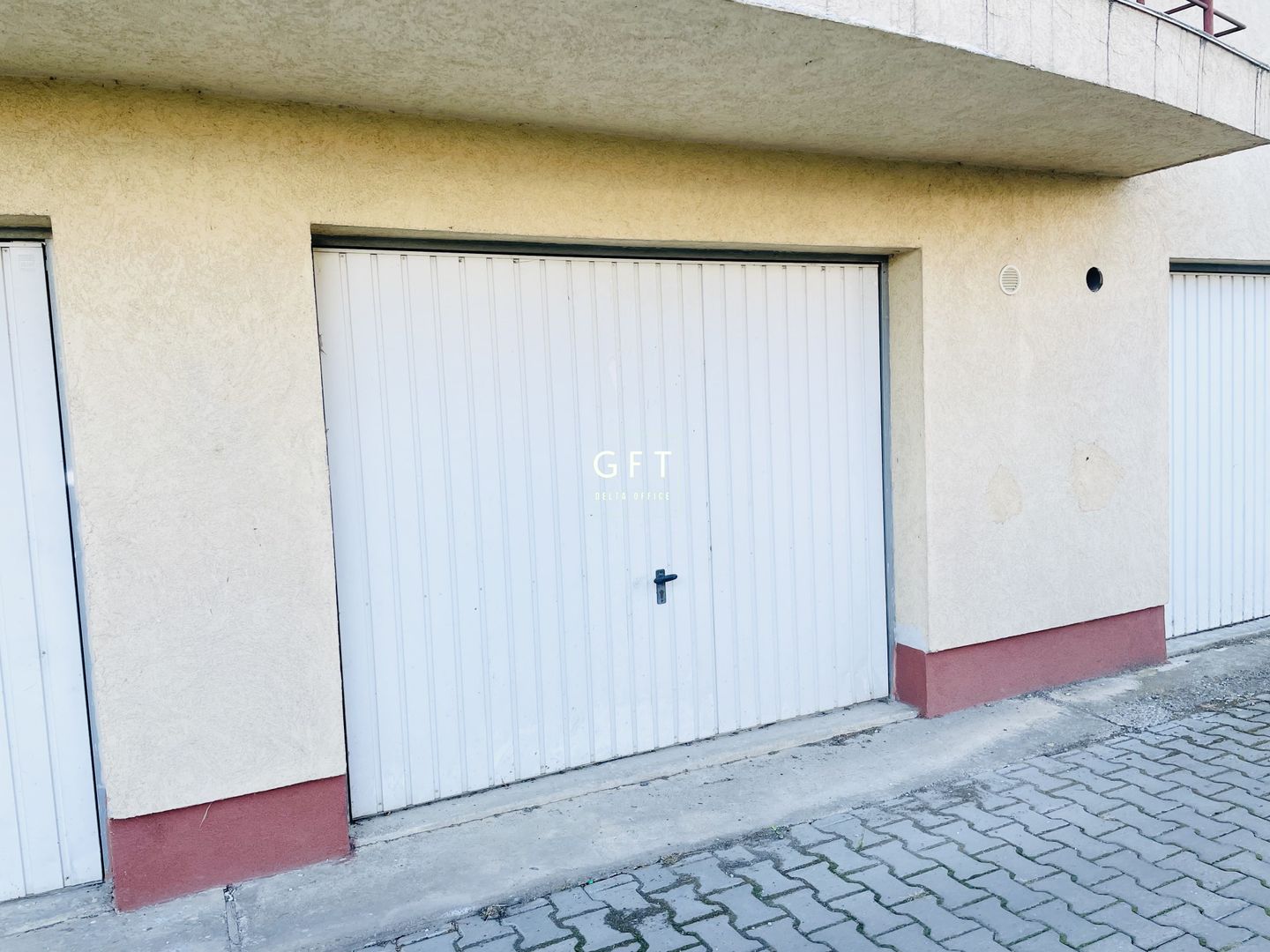 Apartament 4 camere + boxa+garaj+parcare - 100000€ - Poză 19