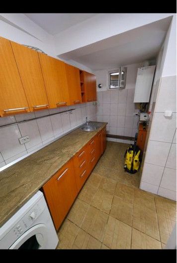 Casă la curte Proprietar vizavi de Carrefour Alexandriei Ildl etc - Poză 8