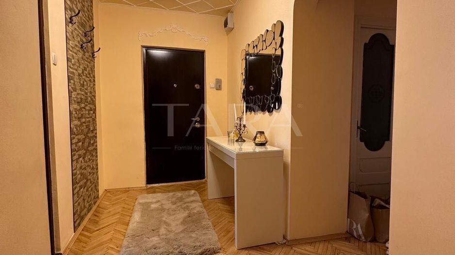 Apartament spațios cu 3 camere pe Calea Dorobanților, Nasaud. - Poză 2