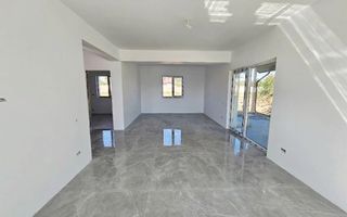 Vila deosebita la iesire din comuna Berceni - Poză 5