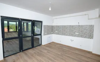 Apartament 3 camere | Bloc Nou | Zoo Valcea | Etaj 3 | 93MP - Poză 12