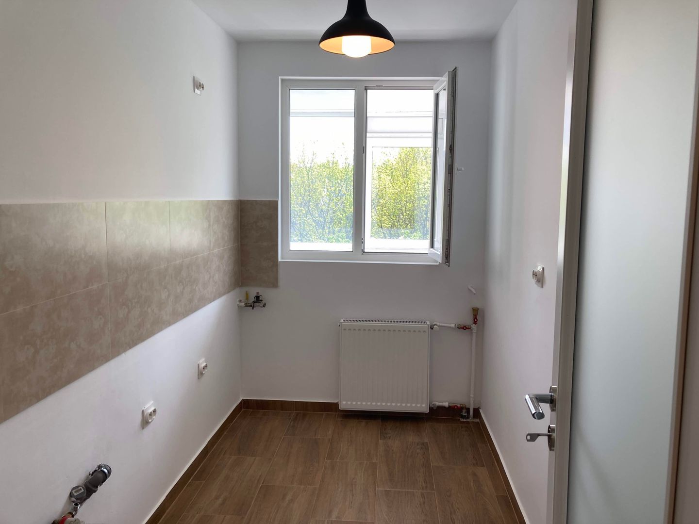 Se vinde apartament 2 camere zona Piata Muncii, Parcul Gh. Petrascu - Poză 2