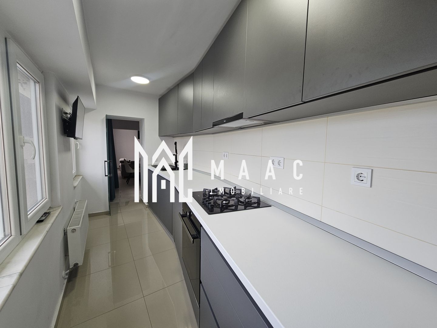 Apartament 4 camere decomandat | Central, Sibiu | 92 mp, 2 băi - Poză 6