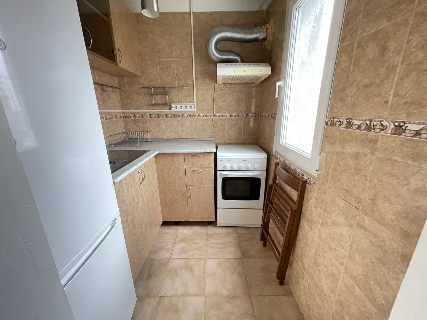 Apartament mobilat și utilat în zona Dacia - Poză 9