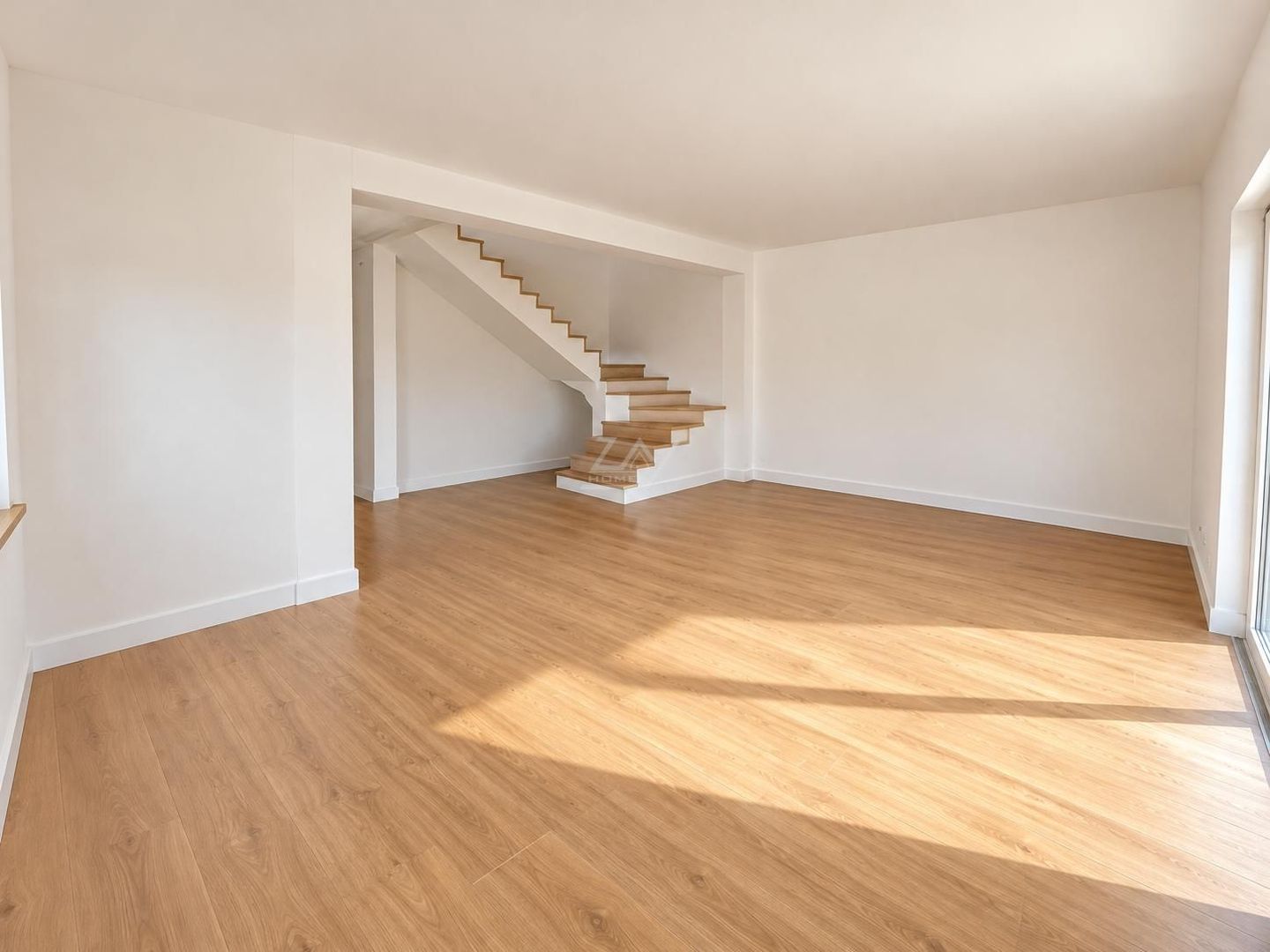 COMISION 0! DRUMUL BOILOR. Duplex cu 4 camere, 3 bai. Toate utilitatile. - Poză 4