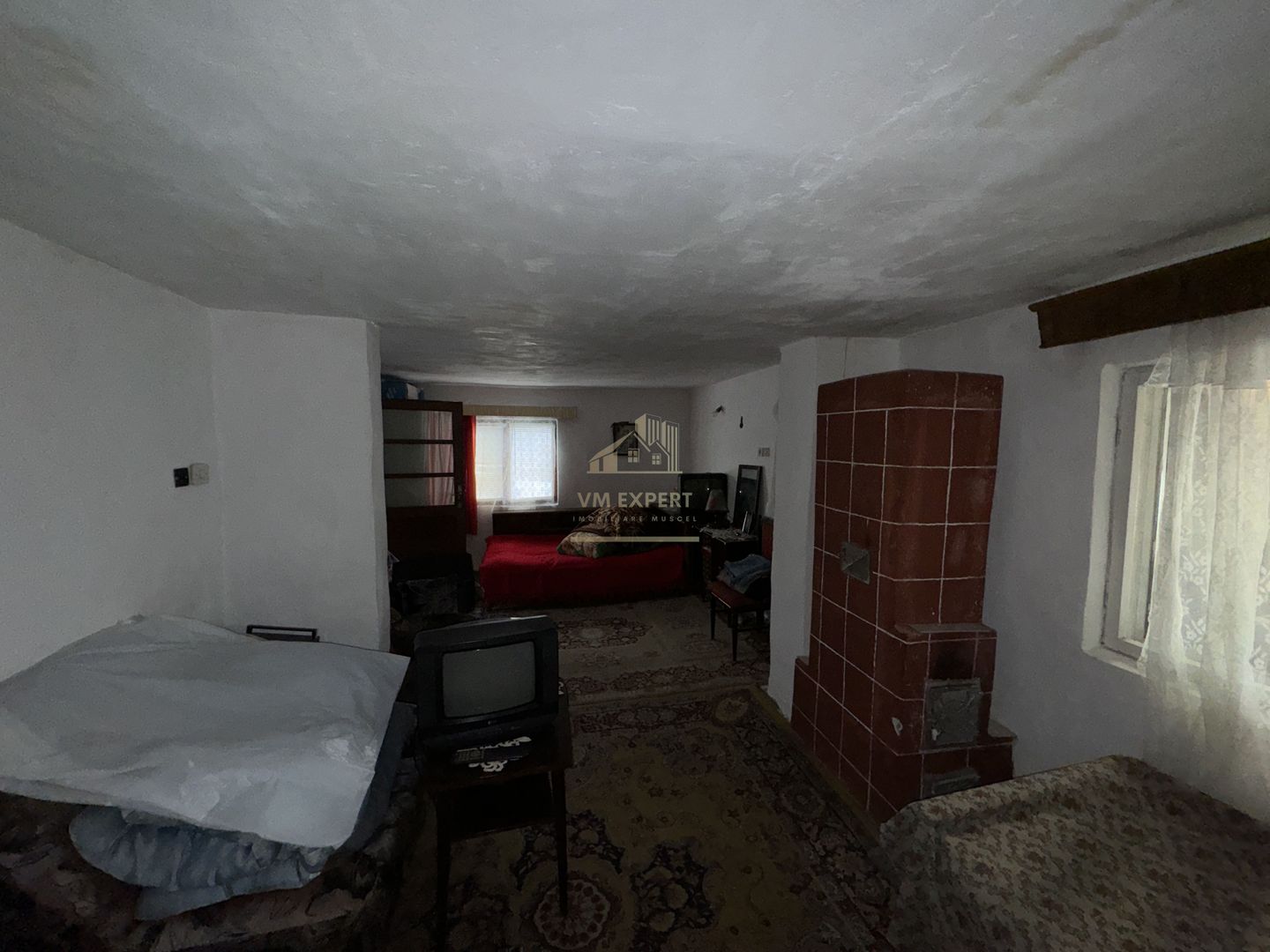 CASA 4 CAMERE, TEREN 604 MP, VOINESTI LERESTI, COMISION 0% - Poză 7