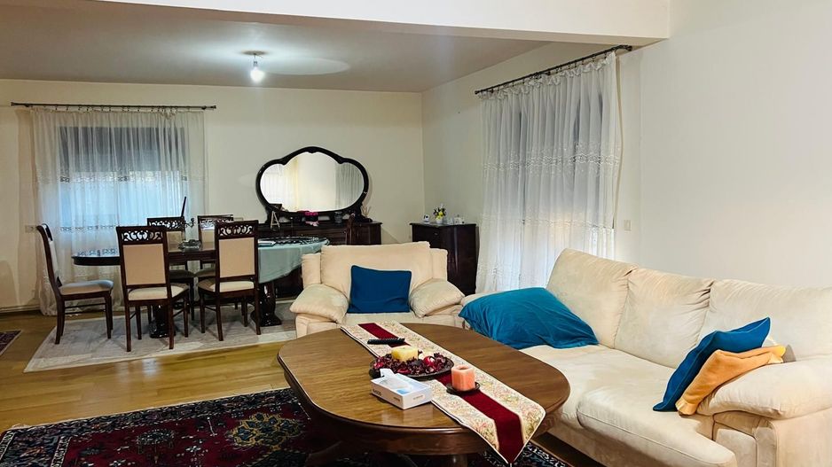 Casa individuala pozitie foarte buna si teren generos - Poză 7