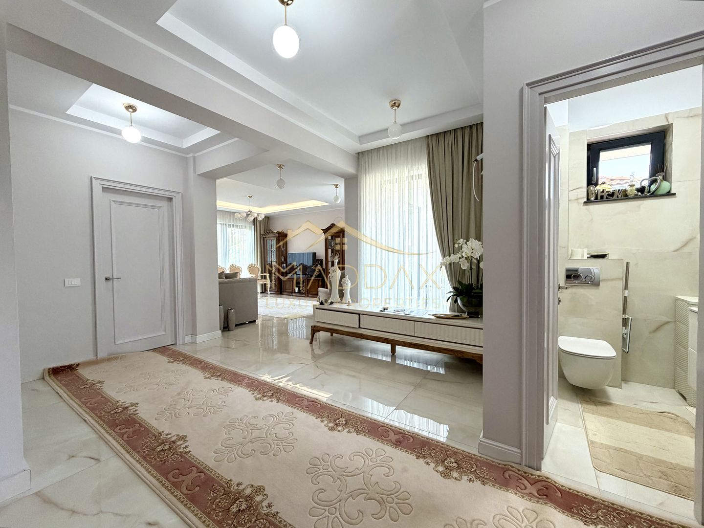 Vil de tip Duplex *P+1E+M* | 176 mp utili | mobilată complet | Chitila - Poză 23