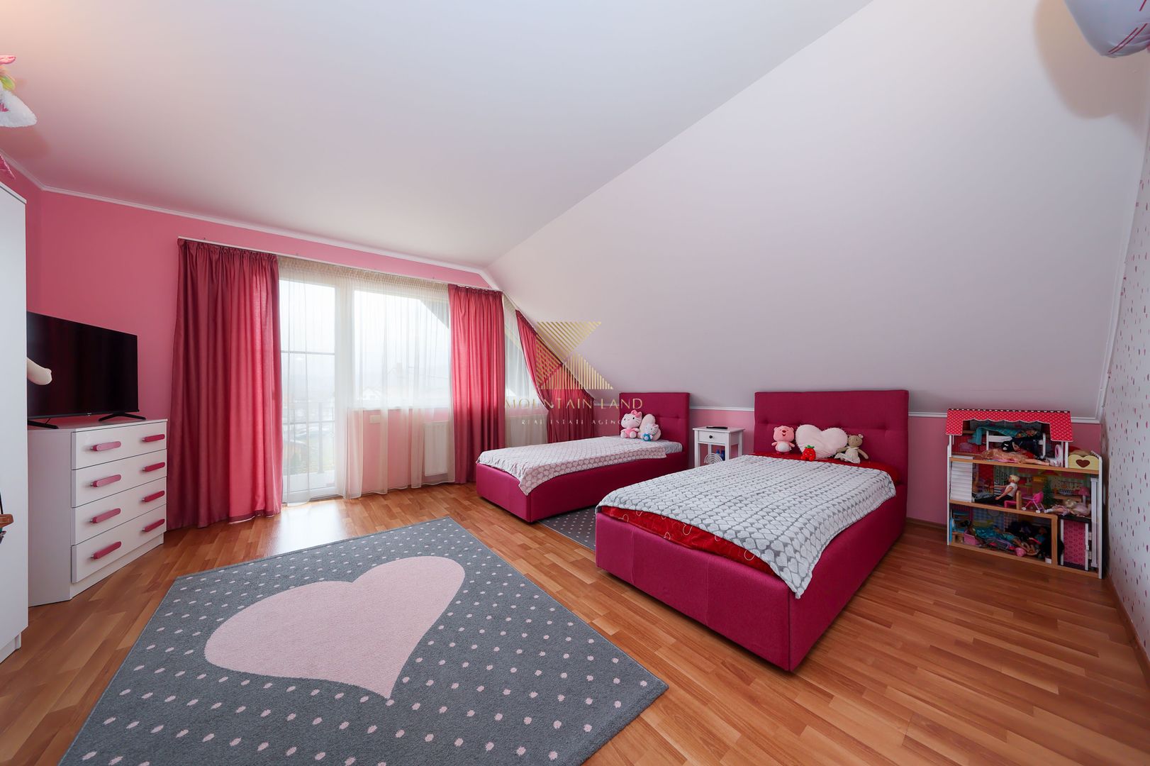 Reședință exclusivistă cu potențial investițional în centrul Cristian - Poză 6