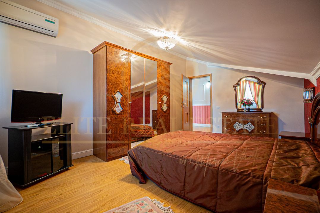 Ovidiu Sud - Zona premium - Vila impozanta, curte mare, garaj, terasa! - Poză 17