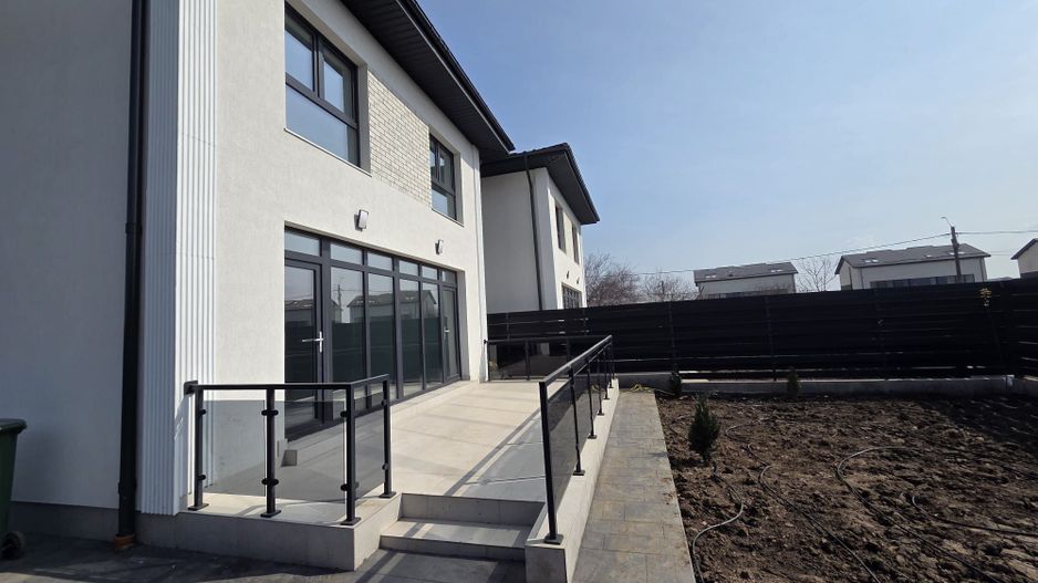 Vila moderna Liddl Tunari, TOATE UTILITATILE, 0% comision - Poză 4