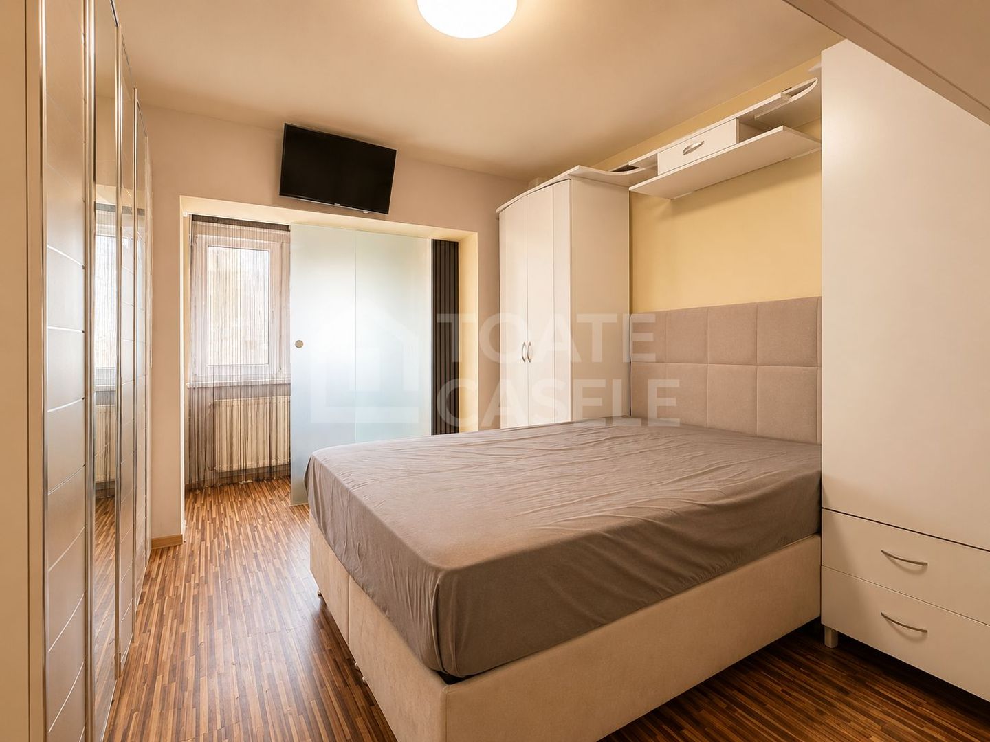 Apartament 3 camere, etajul 2, zona Intre Lacuri - Poză 3