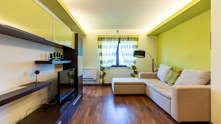 Vila premium de vanzare Balotesti/ piscina/ ponton/ deschidere la lac - Poză 17