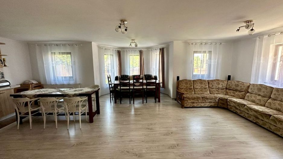 Pensiune de vânzare în Bobu, Scoarța - sau schimb cu apartament Timisoara  - Poză 5