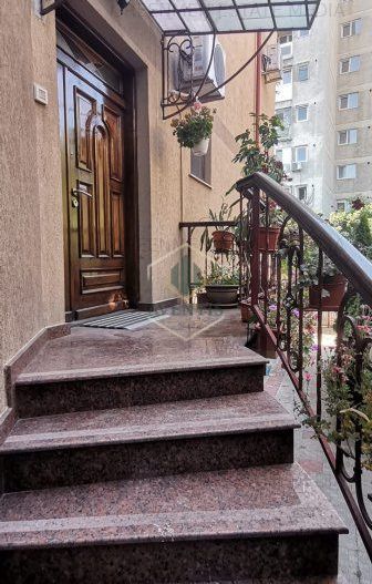 Inchiriere apartament 3 camere in vila, semidecomandat - Poză 29