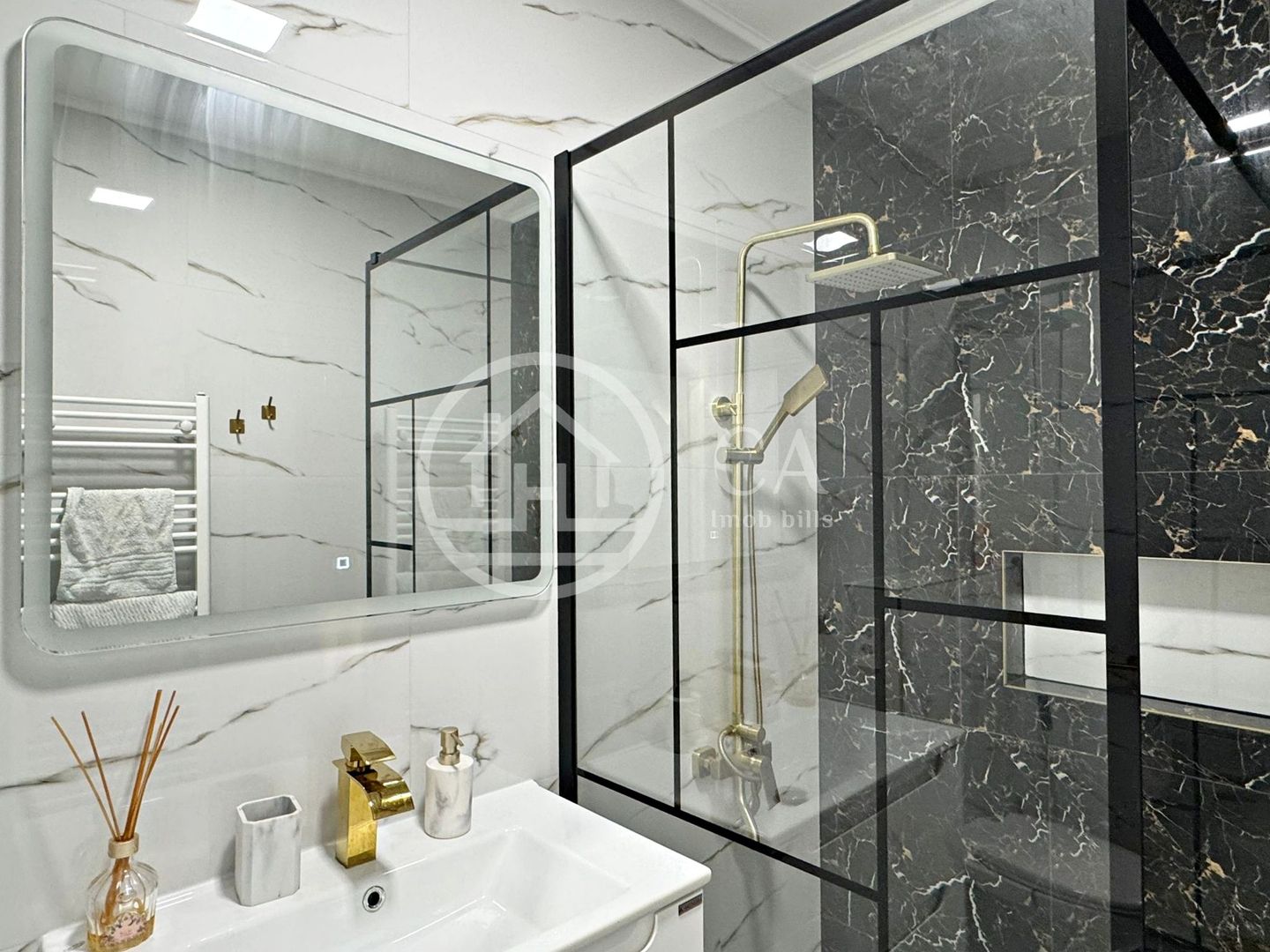 Apartament LUX de închiriat cu 2 camere în WEST RESIDENCE, Oradea - Poză 11