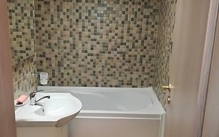 Vanzare Apartament 2 camere, 50 mp, etajul 5/10, metrou Favorit - Poză 4