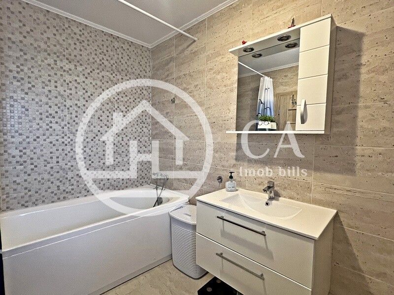 Casă de închiriat cu 3 camere în Cartierul Tineretului, Oradea - Poză 7