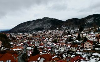 Casă 4 camere | Locație excepțională | Singur în curte | GARAJ - Poză 2