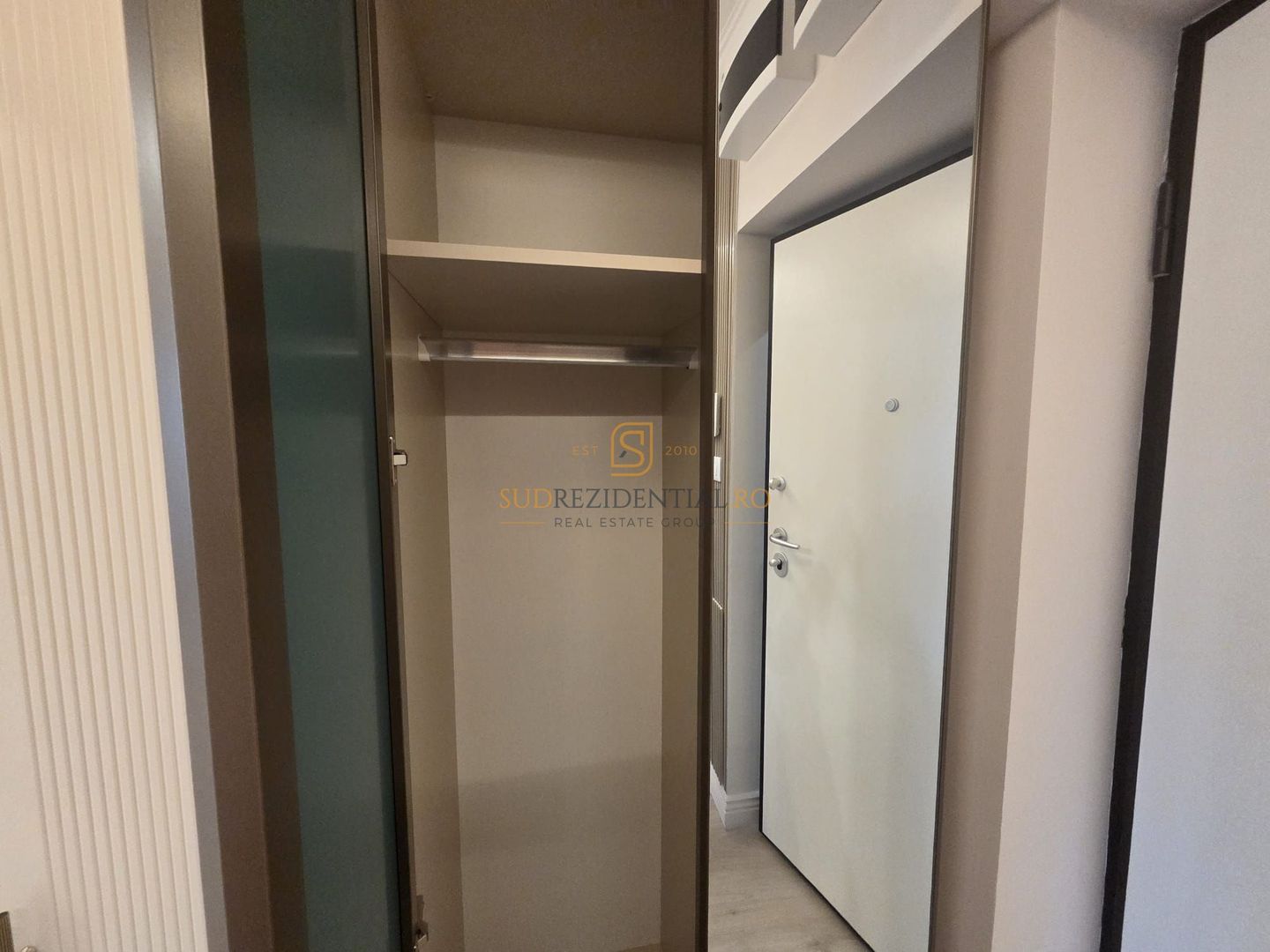 Studio spațios | Ivory Residence Pipera | 40.7 mp | Etaj 2 - Poză 17
