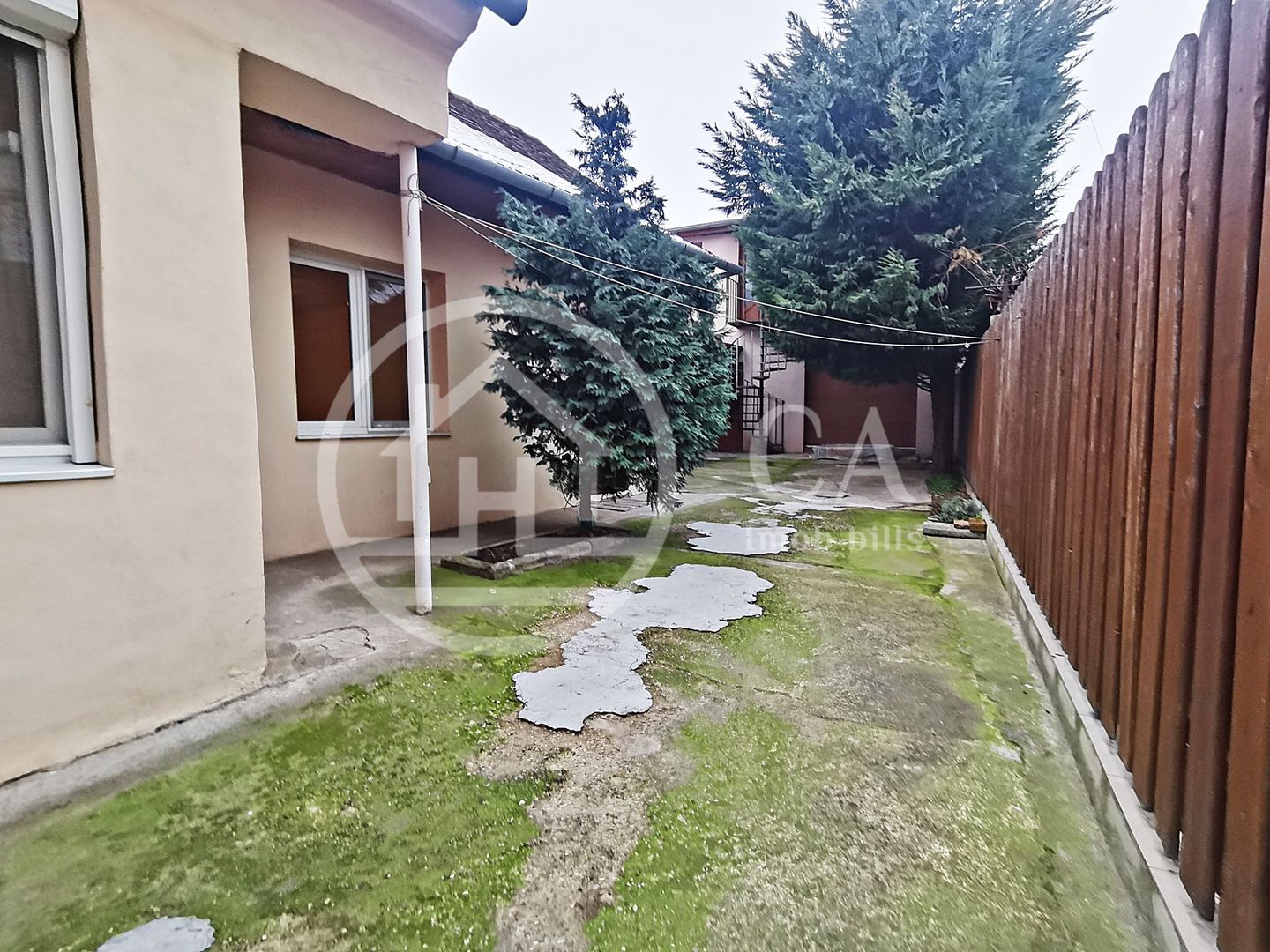 Casa cu 4 camere de inchiriat in zona centrala, Oradea - Poză 15