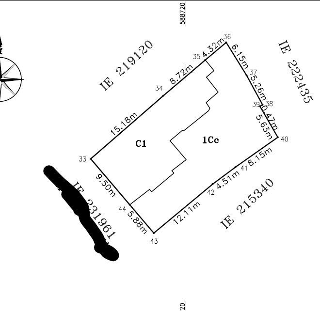 APARTAMENT DEOSEBIT CU 3 CAMERE IN VILA || CURTE - Schiță 24