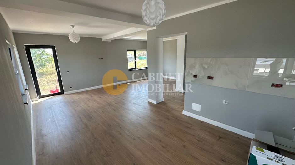 Vila 4 Camere Rediu - Poză 3