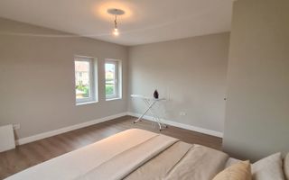 Casă ultrafinisata in zona Parcului central Dumbravita - Poză 19