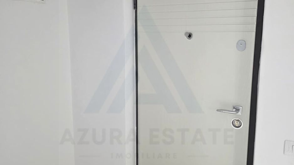 Garsonieră renovata 35 mp etaj 1 dispune de  pivnita in zona Centrala - Poză 7