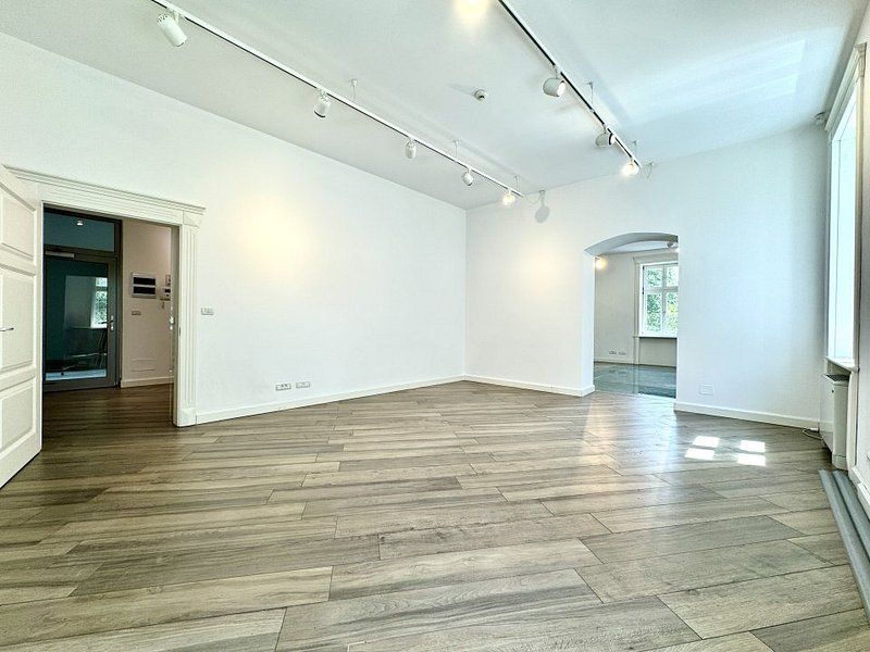 Birou elegant si spațios in Piața Unirii - Poză 6