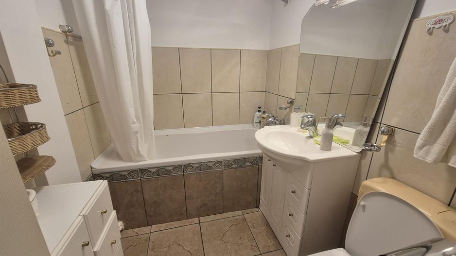 Apartament 3 camere, decomandat, Tolstoi, et.3 - Poză 8