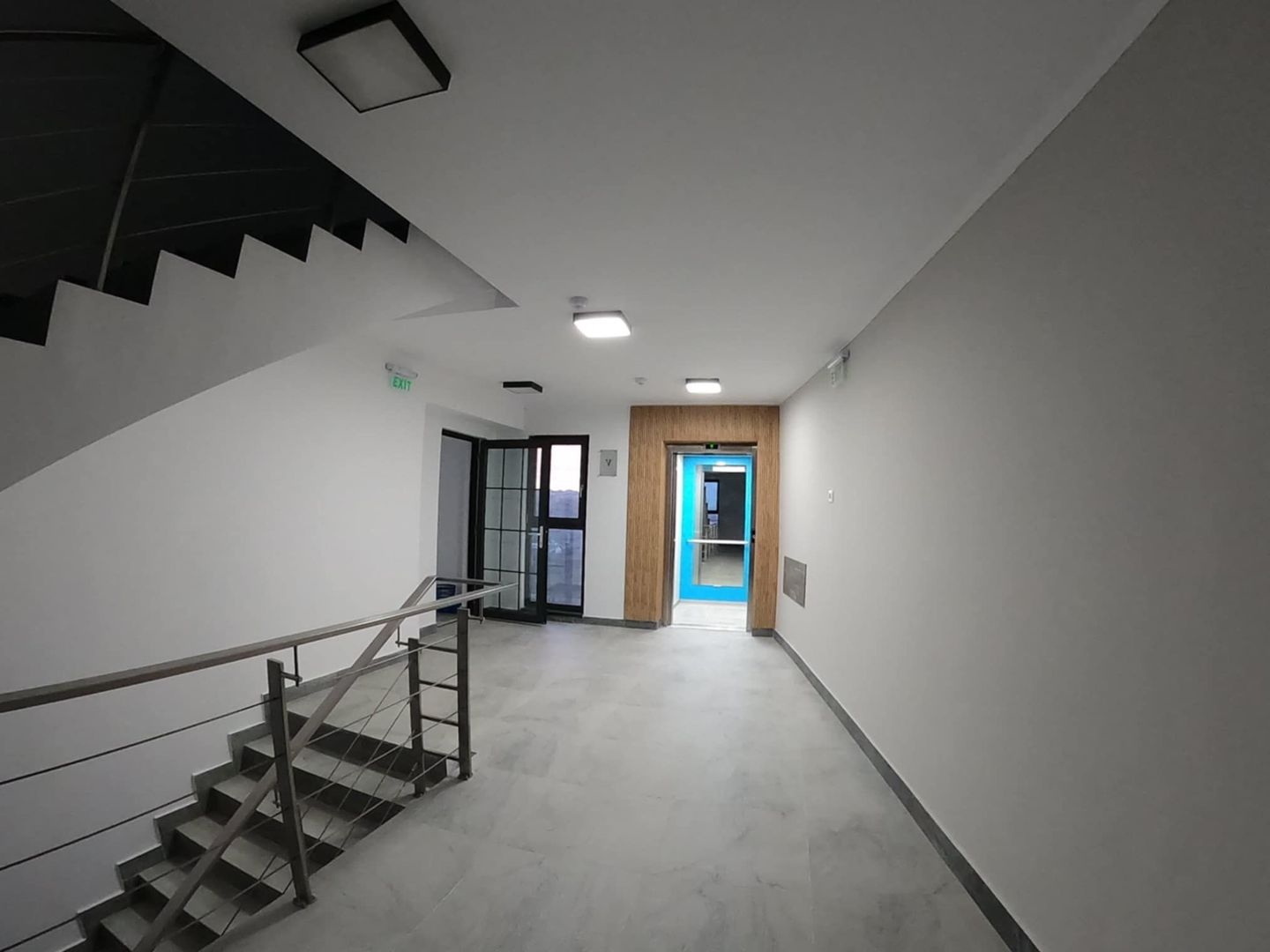 Apartament Spațios cu Vedere Frontală la Lacul Siutghiol și Mamaia - Poză 10