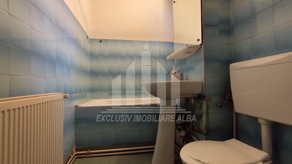 Apartament cu 3 camere decomandate, Centru - Poză 6