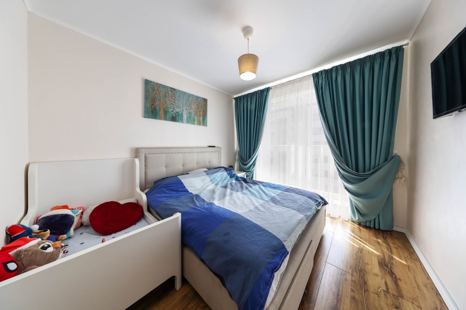 Apartament 2 camere zona Coresi | Complex Avantgarden Tractorul - Poză 4