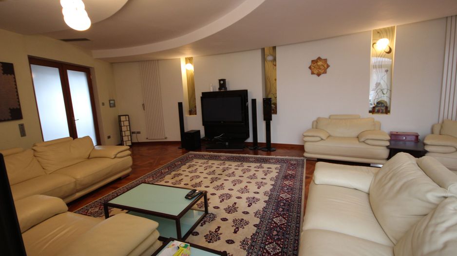 Casa pretabila birouri, camin de batrani - Poză 72