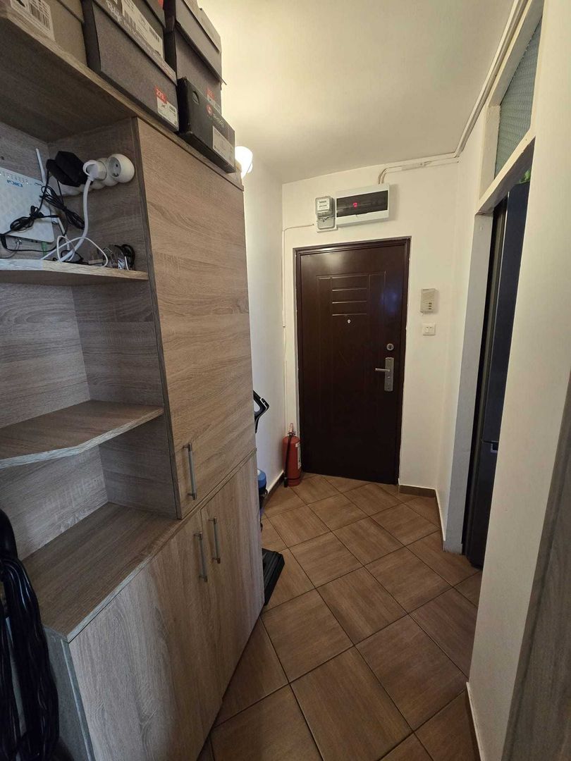 Girocului | 2 Camere | Etaj intermediar | Centrala proprie - Poză 2