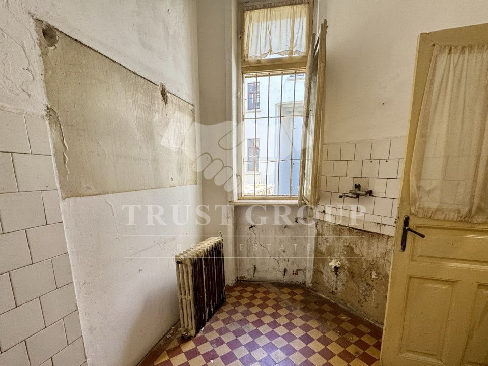4 camere Parter in vila Cismigiu |+2 cam la demisol +1/2 din mansarda | Garaj - Poză 17