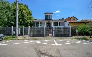 Vilă de arhitectură cu piscină, garaje și teren de 800 mp - Poză 57