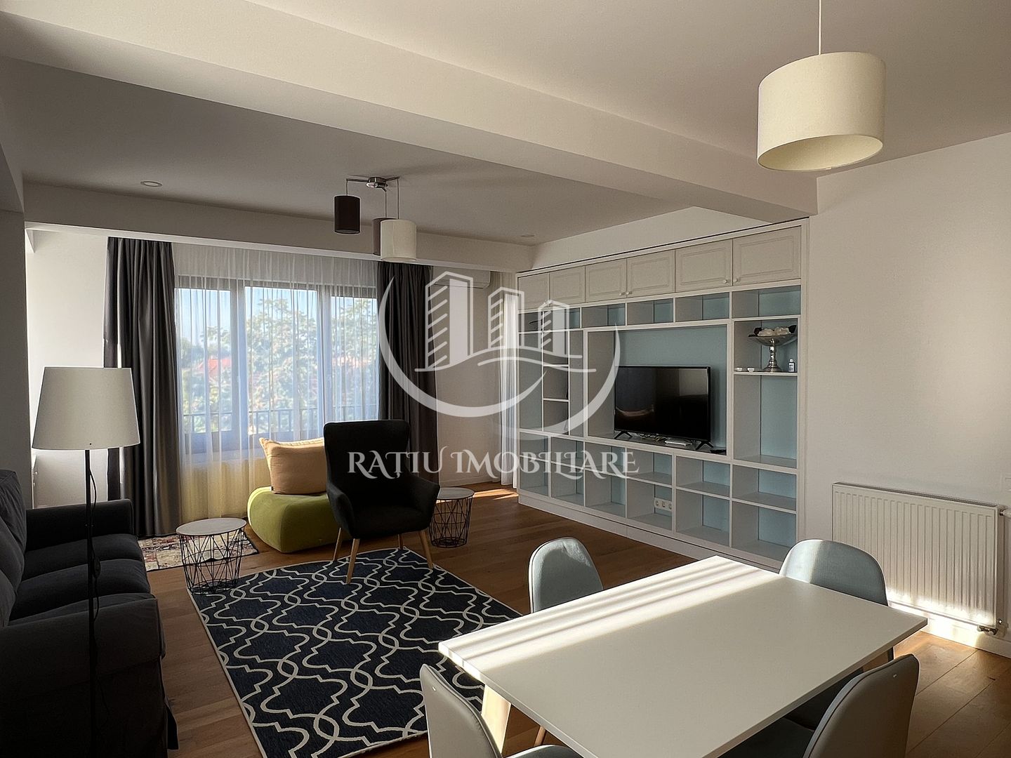 Apartament Premium cu 3 camere | Garaj | Zona Centrala | Oradea - Poză 1