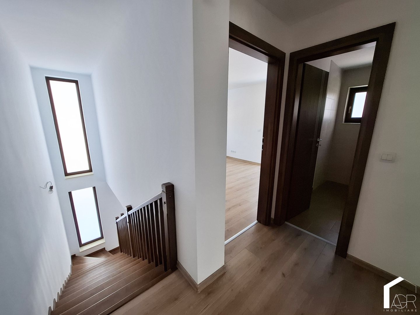 Casa tip duplex cu 4 camere, Paulesti - Poză 11