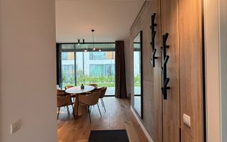 Vila tip UV03 mobilata complet in Amber Forest-prima inchiririere - Poză 10