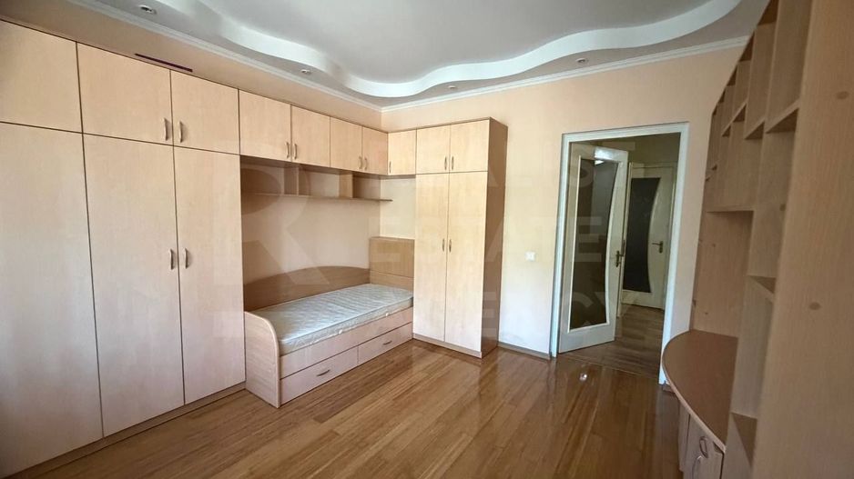 Chirie, apartament, 3 camere, Strada Nicolae Costin, Buiucani - Poză 9
